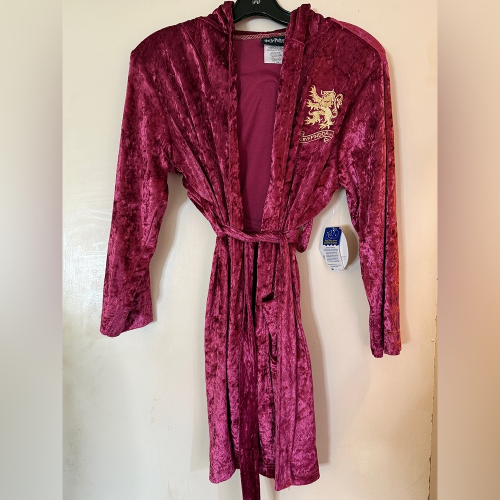 Harry Potter Gryffindor Velvet Robe Kids L 10/12 Hooded NWT